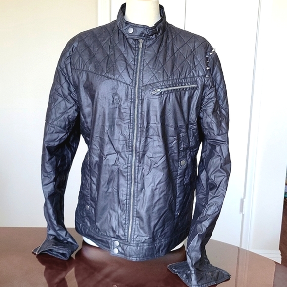 jacket - Picture 1 of 3